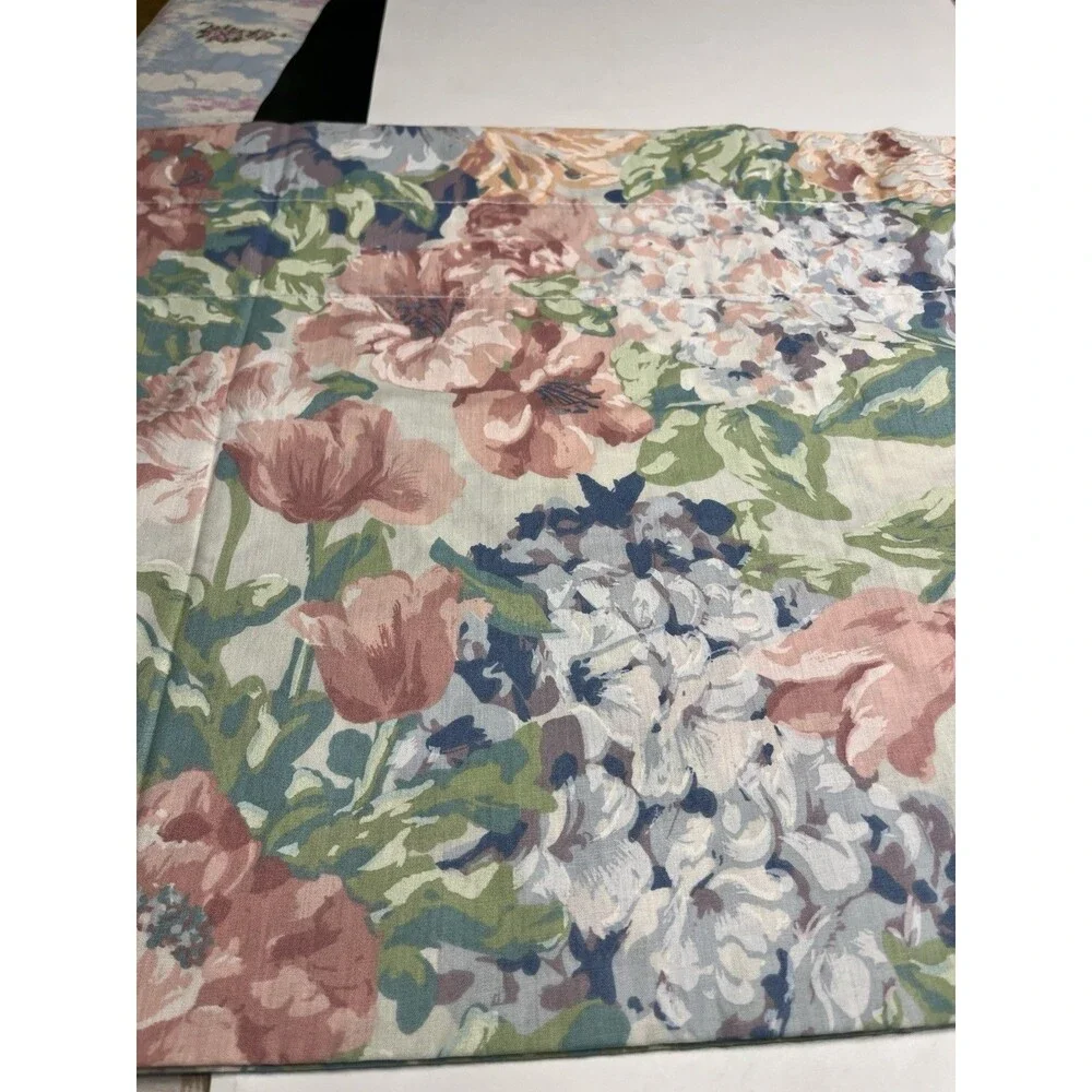 Vtg Croscill Hydrangea Floral Window Valance 84x18” - USA